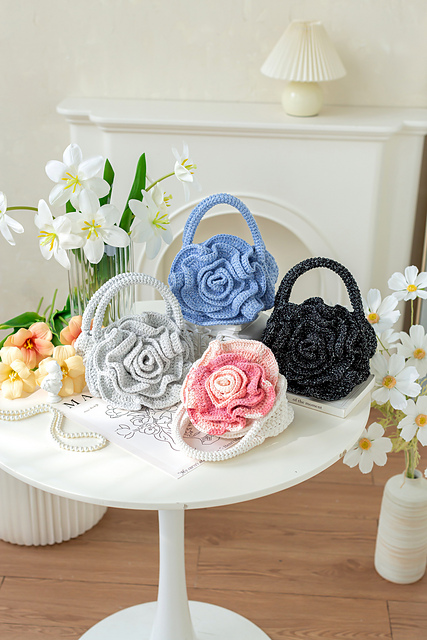 Rose Clutch