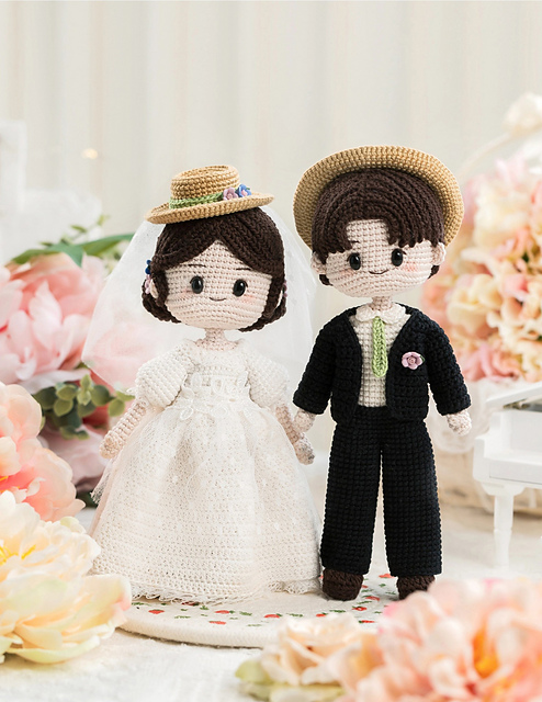 Passionate Couple Doll
