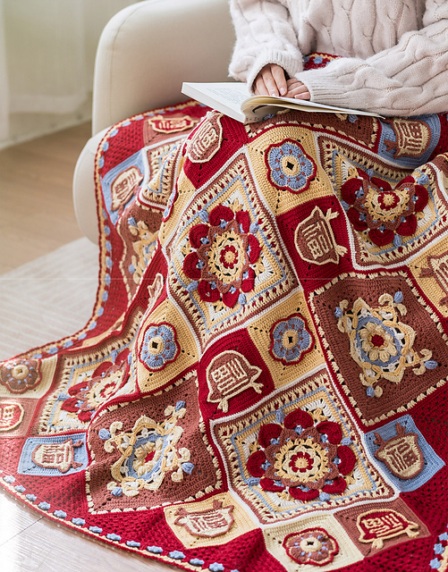 Loong of Fortune Blanket