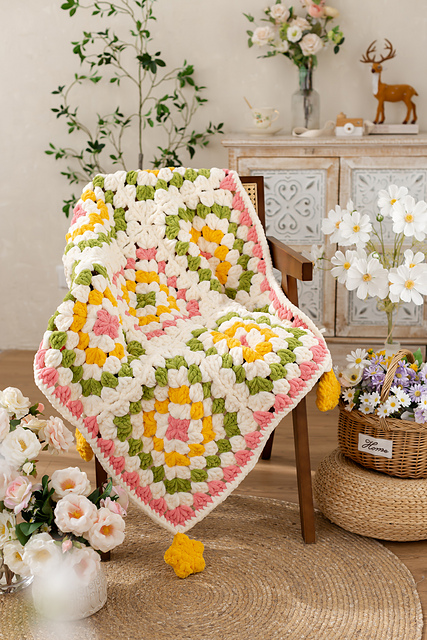 Puffy Square Throw