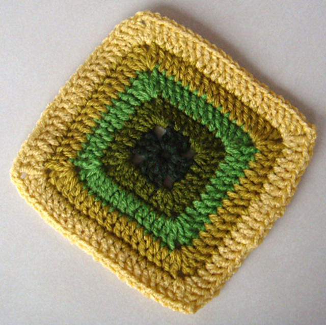Granny Square 77