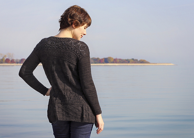 Sweater of Broad Shoulders