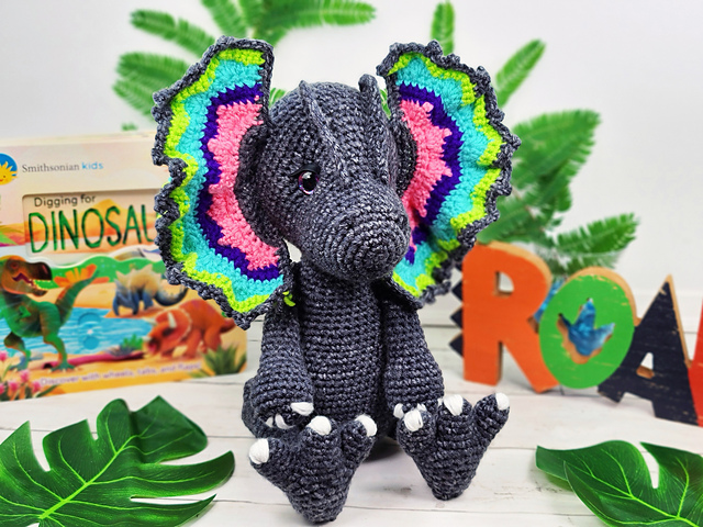 Dennis the Dilphosaurus
