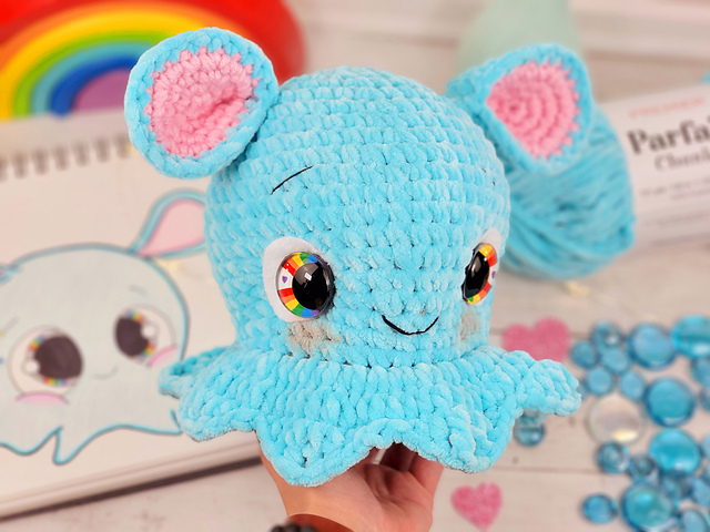 blue the dumbo octopus
