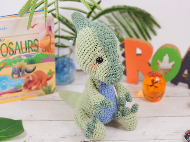 mini parasaurolophus