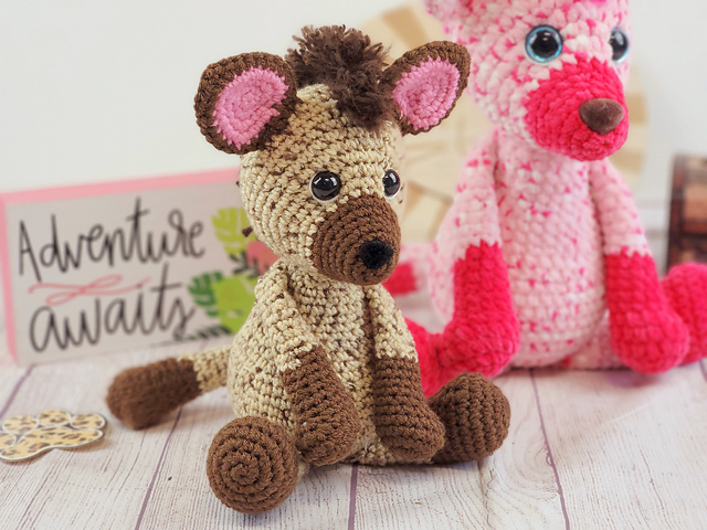 mini hyena