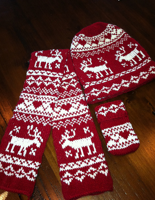 Reindeer Hat, Scarf, Mittens and Socks