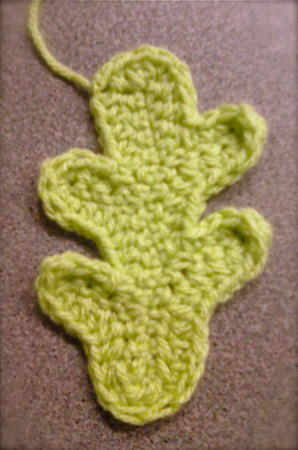 Solstice Oak Leaf
