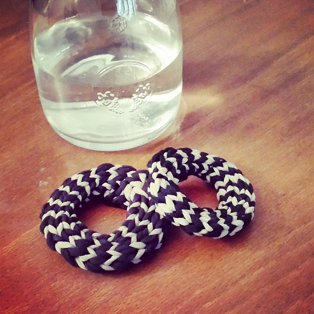 Knitted Scrunchy