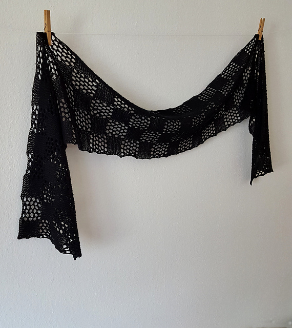 Checkered Lace Scarf