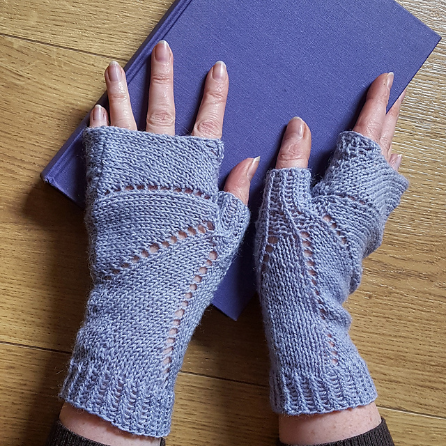 Bat Mitts