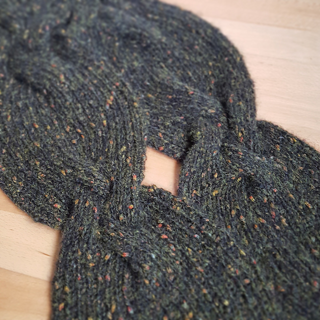 Braid Theory Cowl