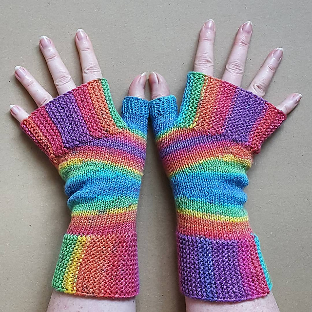 Rainbow Mitts