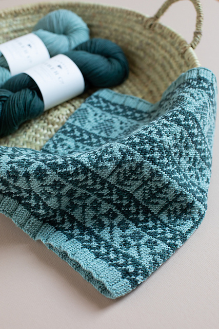 CFC Winter Tree Cowl