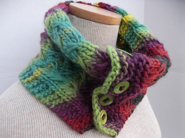 Kaleidoscope Cowl