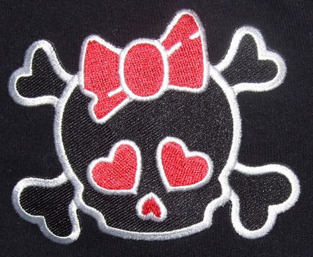 Small Girly Bow Heart Skull Chart