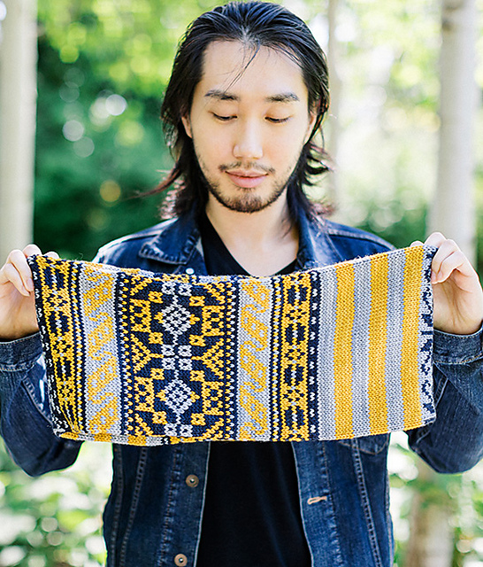 Grellow Cowl
