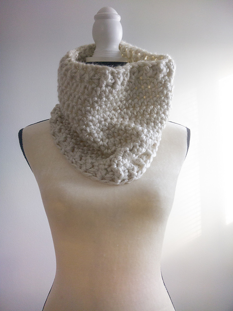 The Snow Bunny Cowl