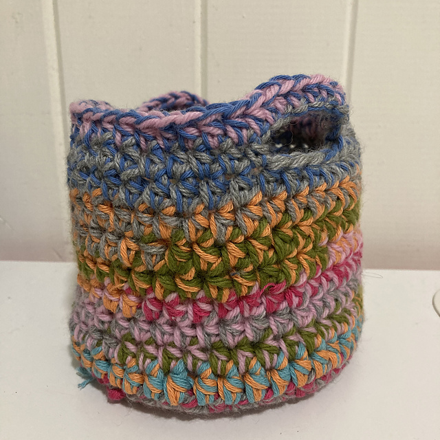Scrap Yarn Basket