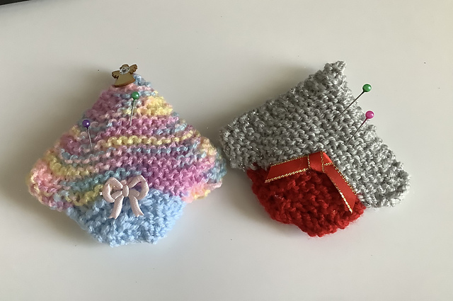 Christmas Tree Pincushion