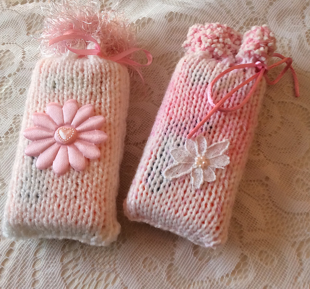 Pretty Paper Hankie Holder