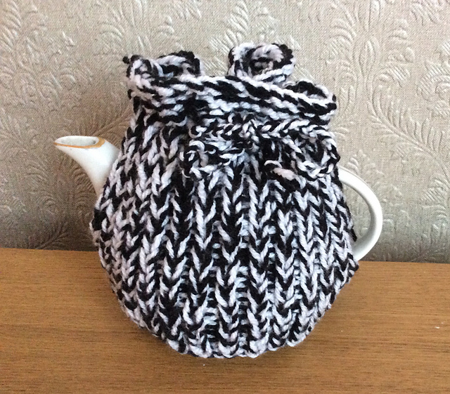 Team Colours Tea Cosy