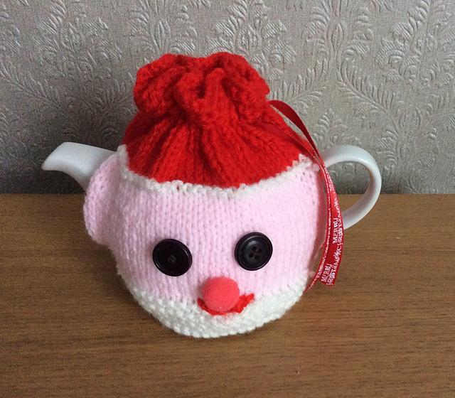 Santa Tea Cosy