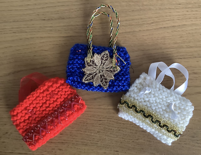 Tiny Hanging Gift Bag