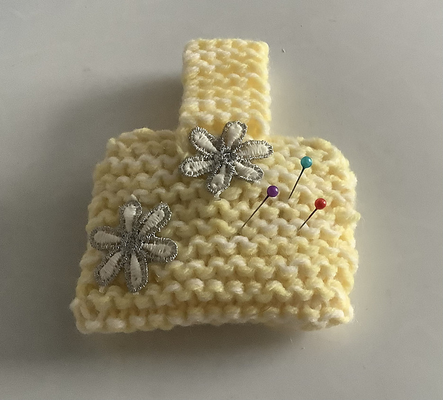 Novelty Basket Pincusion