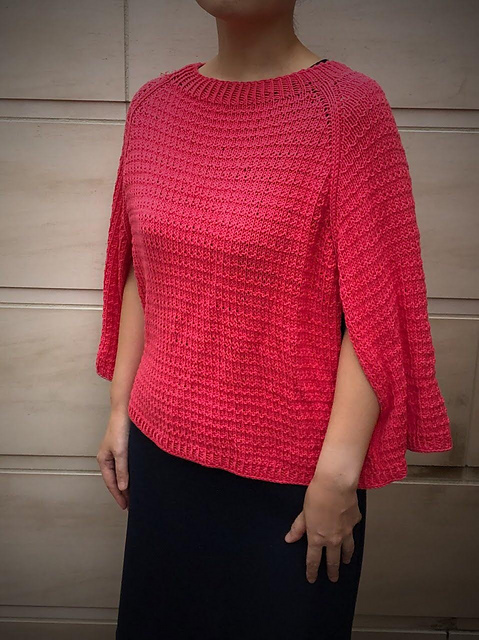 Ravelry: Very berry top pattern by Takako Takiguchi