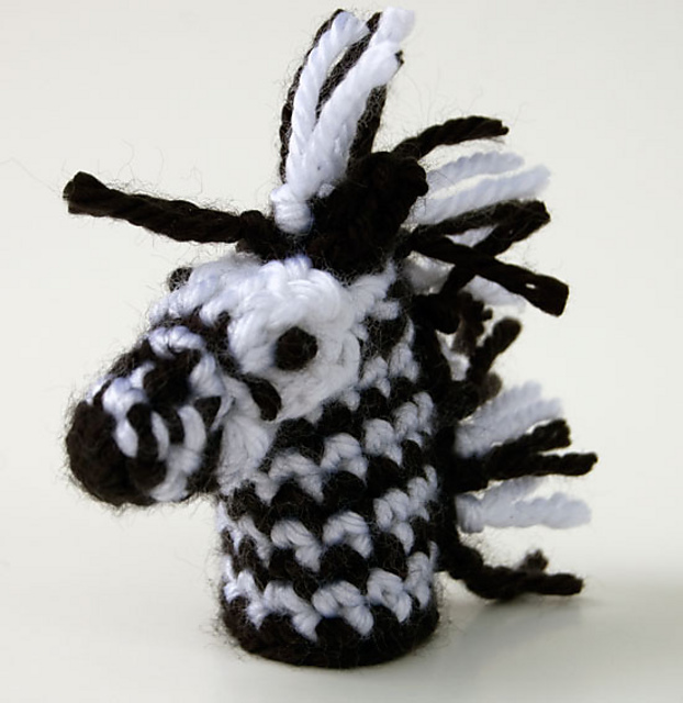 Ravelry Zebra Finger Puppet pattern by Tamara Kelly