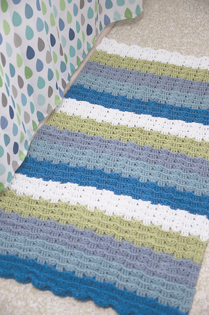 Little Waves Crochet Rug