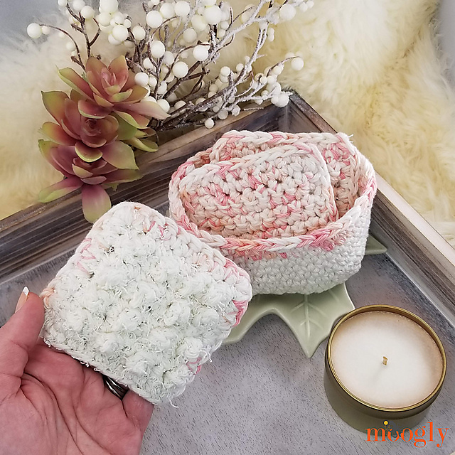 Double Sided Face Scrubbies with Basket