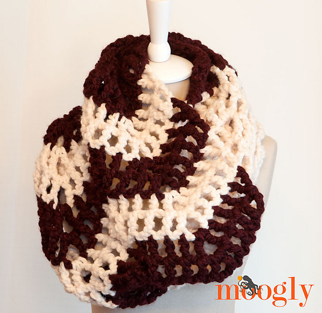 Big Bold Chevron Cowl