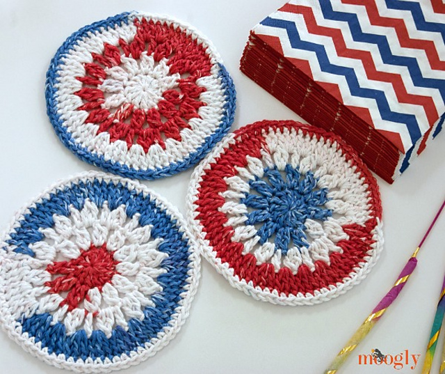 Stars & Stripes & Clusters Mini Mandala