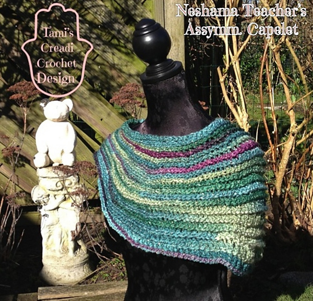 Neshama Teacher's Capelet