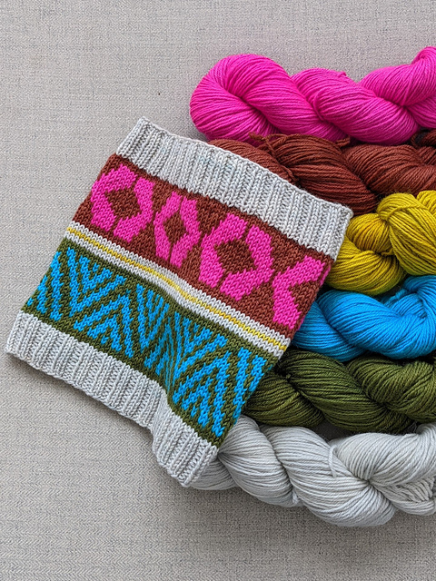 Iggy Peck Cowl