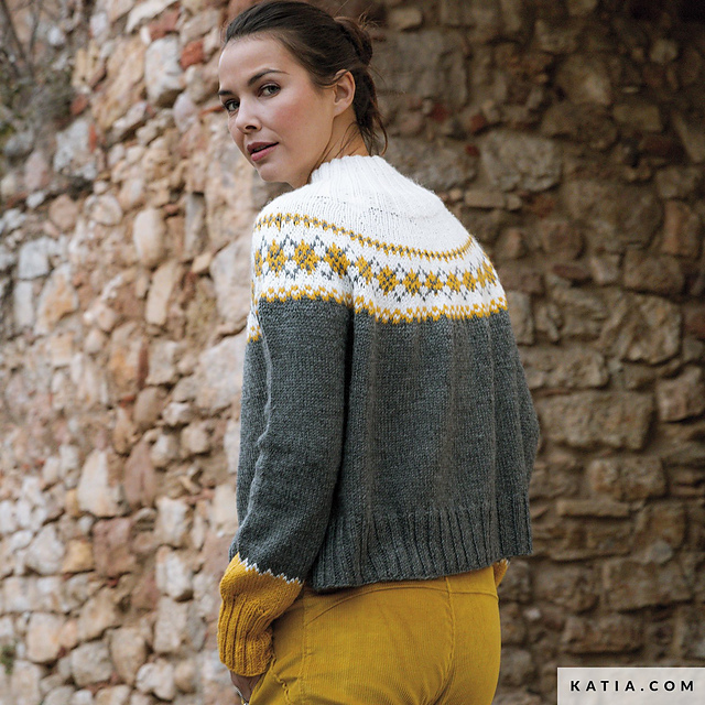 107-07 Colorwork yoke sweater
