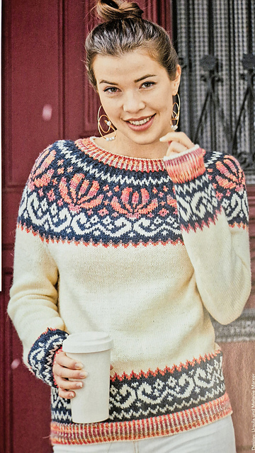 # 06 Pullover mit Jacquardrundpasse
