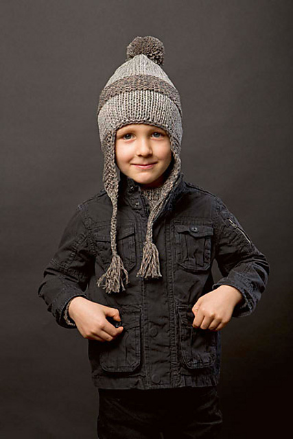 207-42 Cap with ear flaps