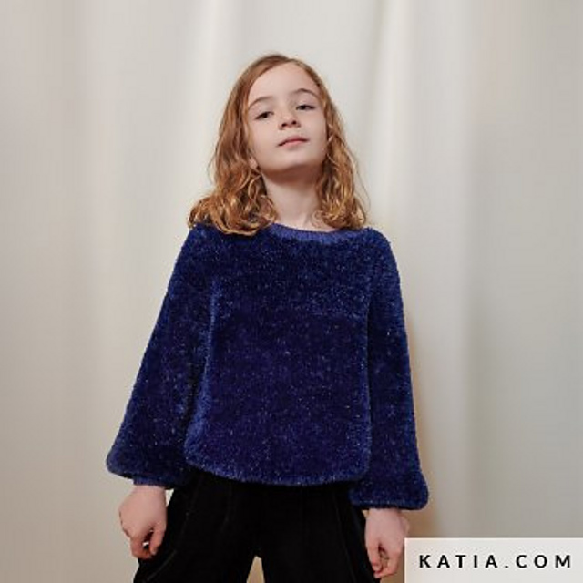 99-28 Shiny faux-fur sweater