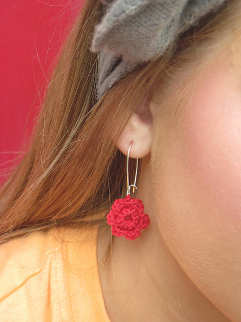 crochet flower earring