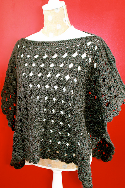 Pollyanna Poncho