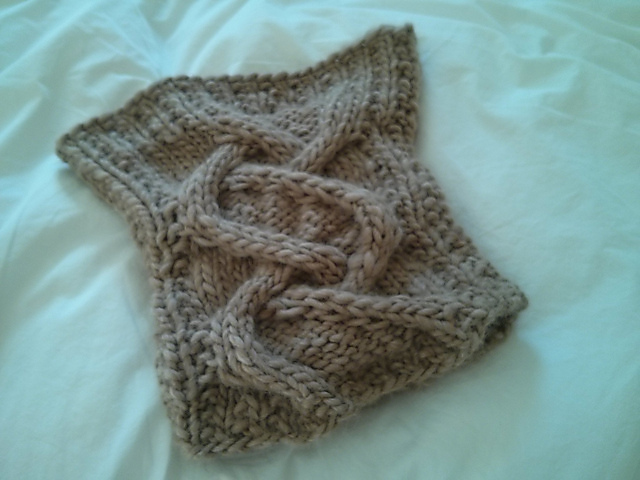 Zig Zag Cowl