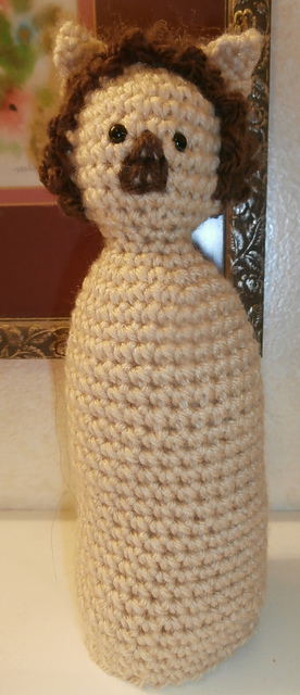 Lion Bowling Pin