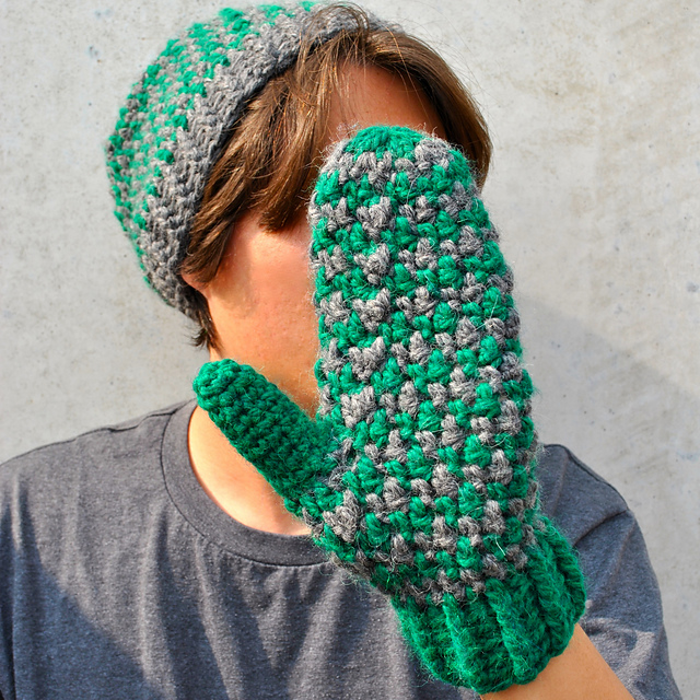 Houndstooth Mittens