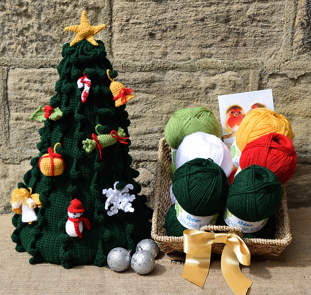 Ravelry: Crochet Christmas Tree pattern by The Home of Craft