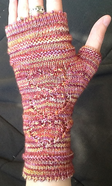 <3 Mystery KAL Mitts