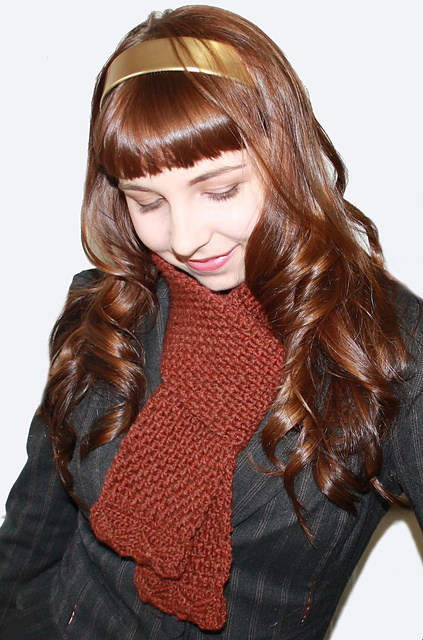Basket and Bows Scarf