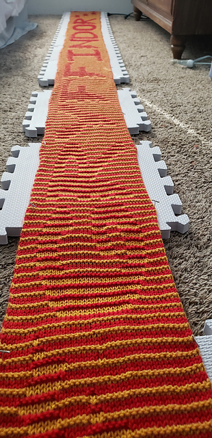 Gryffindor Illusion Scarf